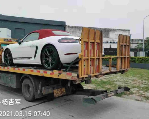 成功案例一轿跑拖车